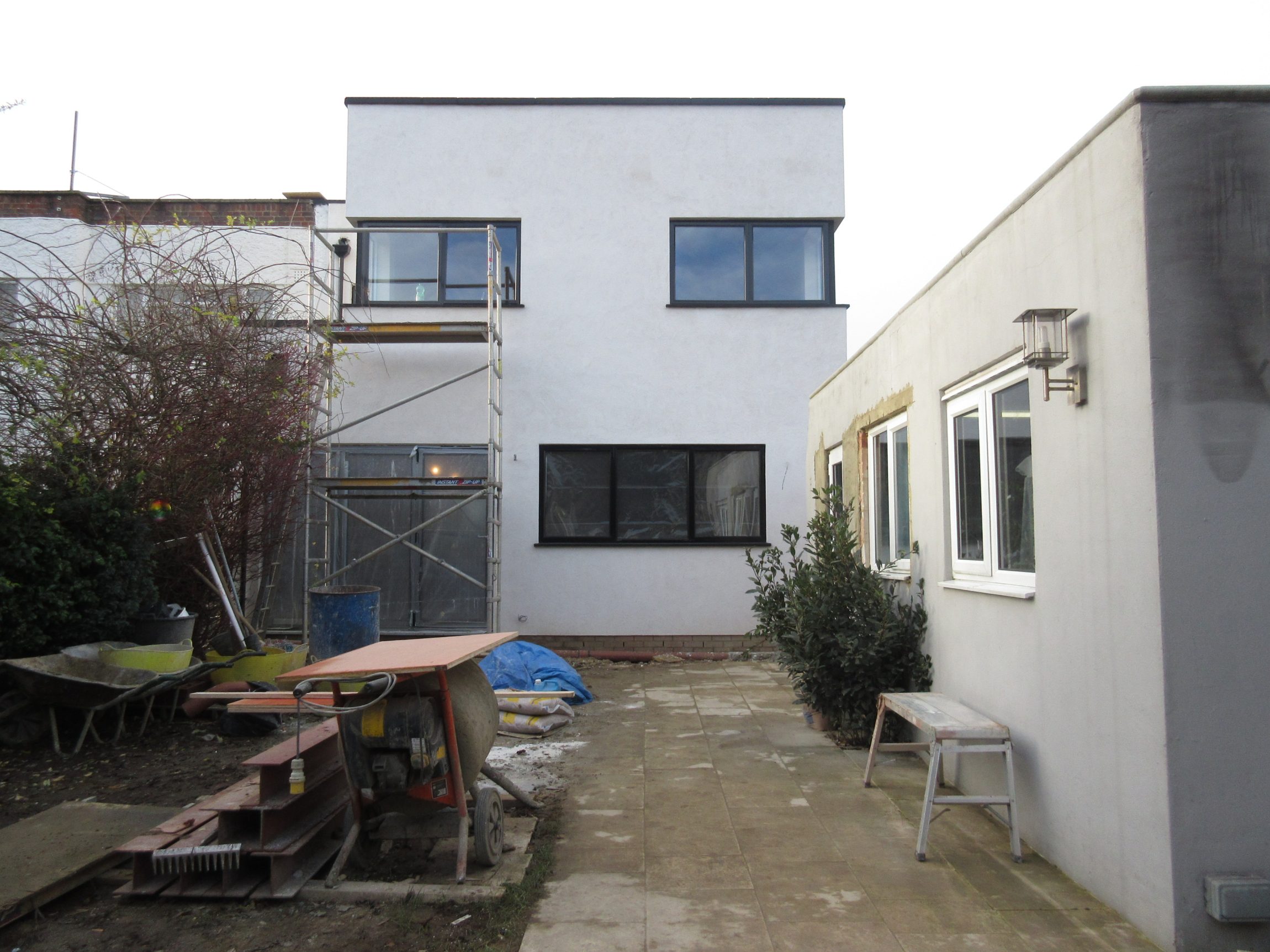 construction-project-coordination-kingston-casey-and-fox Rear view of property before extension and renovation in Kingston (KT5), managed by Casey & Fox
